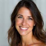 Foto de Carolina Mendes, Coordenadora de Programas Sociais